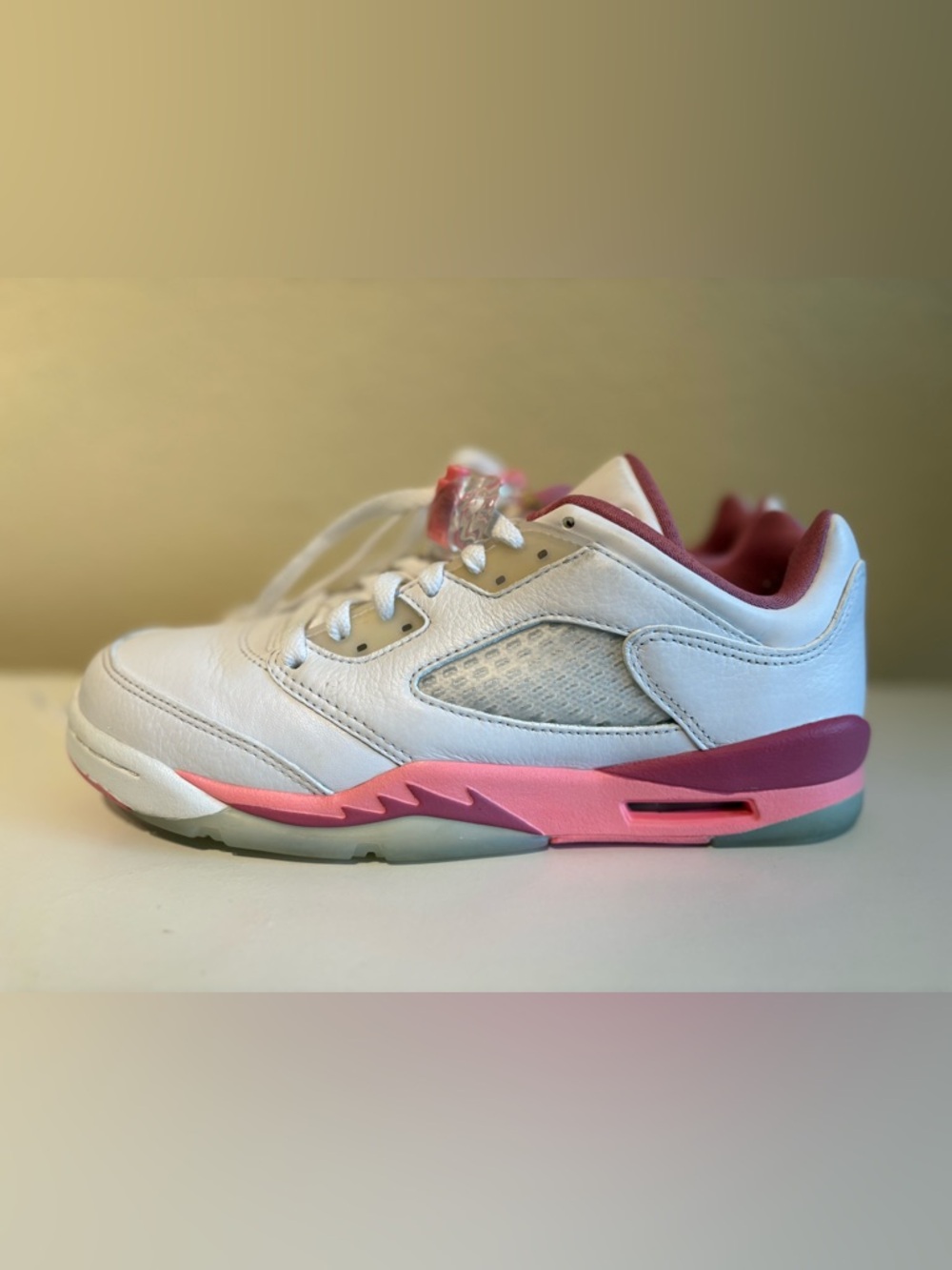 Jordan Air 5 Retro Low Boys Sneaker White Pink Leather US 7Y